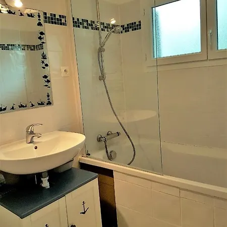 Maison Paisible Pres Des Plages De Varaville, Jardin Prive