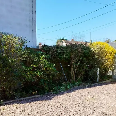 Maison Paisible Pres Des Plages De Varaville, Jardin Prive 度假居